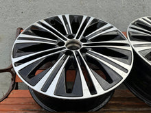 Laden Sie das Bild in den Galerie-Viewer, 1x Alufelge 18 Zoll 7.5&quot; 5x112 49ET Glanz Schwarz A1774013300 Mercedes-Benz W177