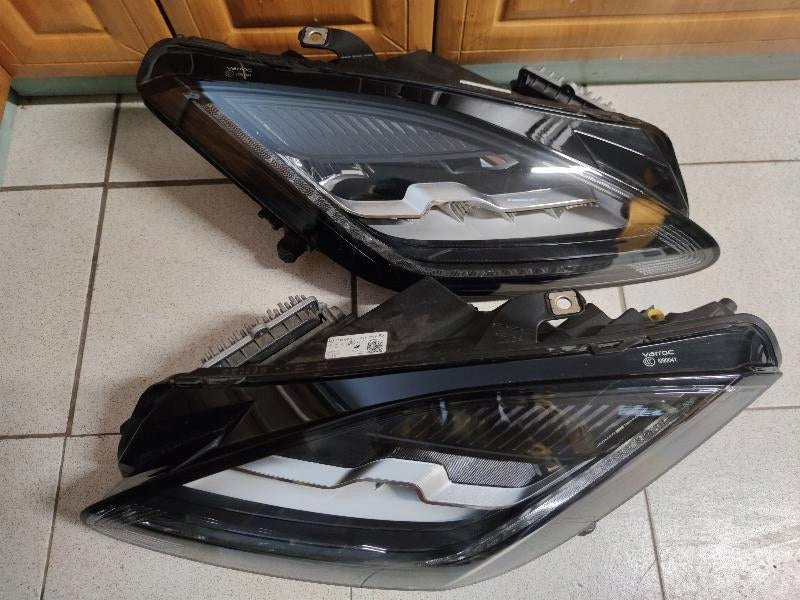 Frontscheinwerfer Jaguar E-Pace J9C3-13W029-ED J9C3-13W030-ED LED Ein Satz SCH7230674512ru