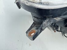 Laden Sie das Bild in den Galerie-Viewer, Frontscheinwerfer Mitsubishi Lancer I 8301C412 Xenon Rechts Headlight