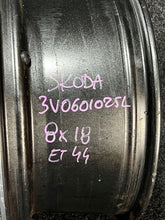 Laden Sie das Bild in den Galerie-Viewer, 1x Alufelge 18 Zoll 3V0601025L Skoda Superb Iii Rim Wheel FEL6375010175ub