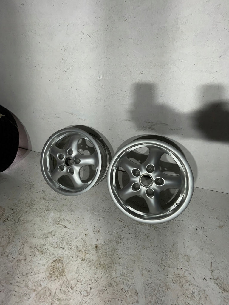 1x Alufelge 18 Zoll 7.5" 5x130 50ET 99336213406 Porsche 993 Rim Wheel FEL9488604878yq