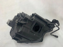 Laden Sie das Bild in den Galerie-Viewer, Frontscheinwerfer Skoda Karoq 57B941035 Links Scheinwerfer Headlight SCH9428779261tp