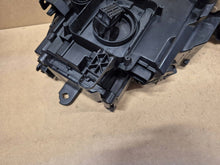 Laden Sie das Bild in den Galerie-Viewer, Frontscheinwerfer VW T-Roc 2GA941036P LED Rechts Scheinwerfer Headlight SCH7271233032dh