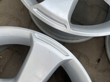Laden Sie das Bild in den Galerie-Viewer, 4x Alufelge 17 Zoll 7.5" 5x130 7P0071497 VW Touareg Rim Wheel FEL7966737877vg