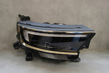 Laden Sie das Bild in den Galerie-Viewer, Frontscheinwerfer Opel Mokka 9834007980 Rechts Scheinwerfer Headlight SCH5523468511sw