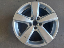 Load image into Gallery viewer, 1x Alufelge 17 Zoll 6.5" 5x112 33ET Glanz Silber 5N0601025AG VW Tiguan Rim Wheel FEL3325886952qi