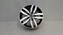 Laden Sie das Bild in den Galerie-Viewer, 1x Alufelge 17 Zoll 7.0&quot; 5x110 41ET 5J0601025N Skoda Fabia Rim Wheel