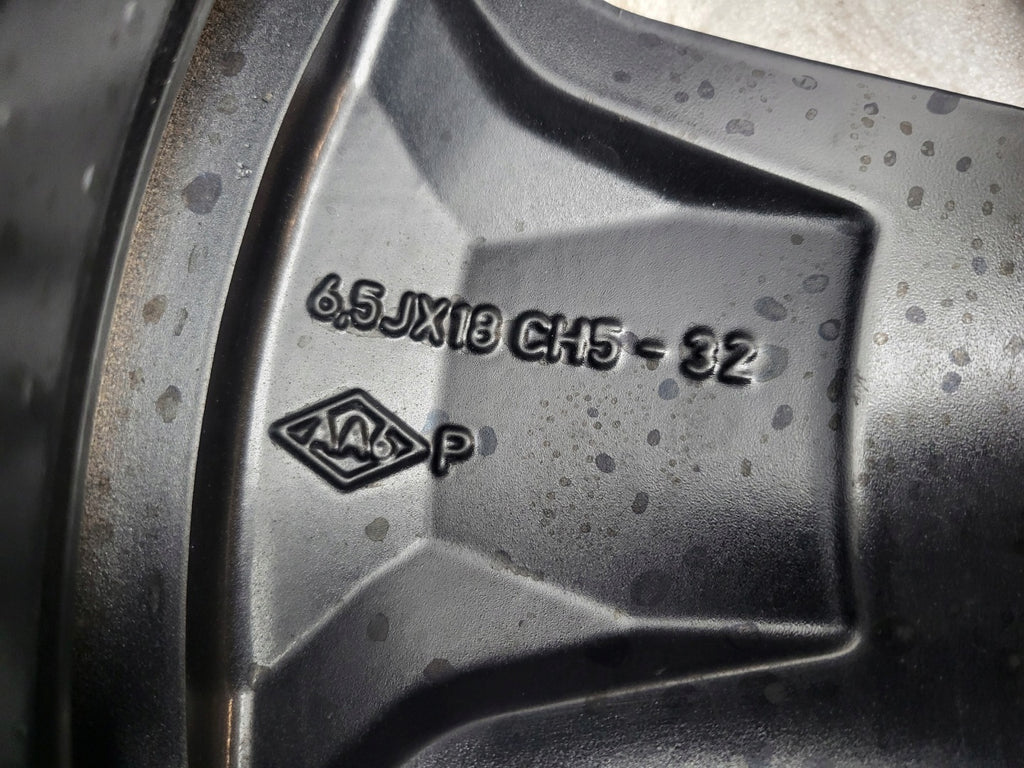 1x Alufelge 18 Zoll 6.5" 5x114.3 32ET 403001134R Dacia Duster Rim Wheel FEL2220739145ur