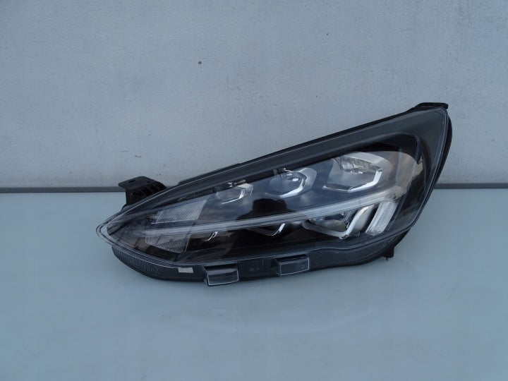 Frontscheinwerfer Ford Focus MX7B-13E015-EB Links Scheinwerfer Headlight SCH5513187567mw