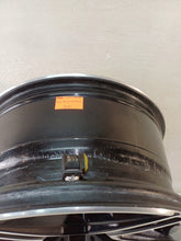 Laden Sie das Bild in den Galerie-Viewer, 1x Alufelge 18 Zoll 8.5&quot; 5x112 49ET A2054019600 Mercedes-Benz W205 Rim Wheel