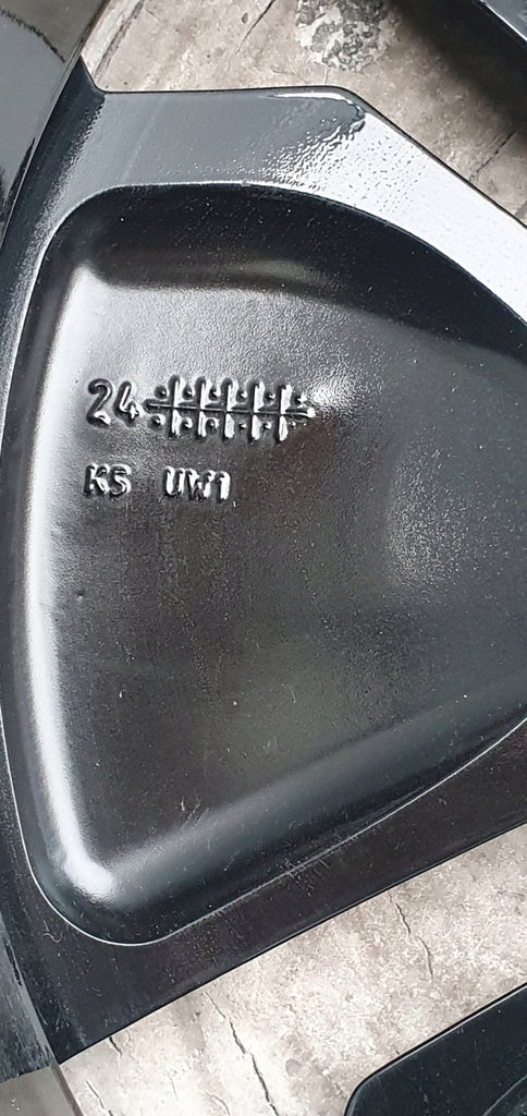 1x Alufelge 20 Zoll 8.0" 5x112 47ET Glanz Schwarz 10A601025T VW Id.3 Id.4 FEL2190038315pc