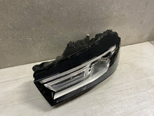 Laden Sie das Bild in den Galerie-Viewer, Frontscheinwerfer Audi Q5 80A941043 Links Scheinwerfer Headlight