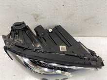 Laden Sie das Bild in den Galerie-Viewer, Frontscheinwerfer Mercedes-Benz W213 A2139064004 LED Rechts Headlight SCH8049100330od