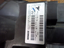 Laden Sie das Bild in den Galerie-Viewer, Frontscheinwerfer Dacia Duster 260101133R LED Rechts Scheinwerfer Headlight SCH6143611592bu