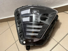 Load image into Gallery viewer, Frontscheinwerfer Hyundai Kona 92102-BE100 LED Rechts Scheinwerfer Headlight SCH6625852508li
