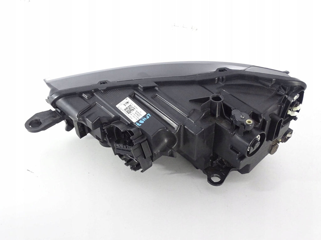 Frontscheinwerfer Skoda Scala 657941016A Rechts Scheinwerfer Headlight SCH7452227432aq
