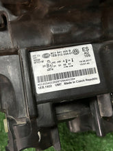 Load image into Gallery viewer, Frontscheinwerfer VW Polo 6C1941005B Links Scheinwerfer Headlight