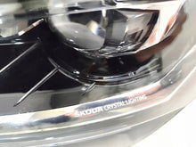 Laden Sie das Bild in den Galerie-Viewer, Frontscheinwerfer Skoda Superb III 3V1941015D Full LED Links Headlight