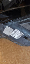 Laden Sie das Bild in den Galerie-Viewer, Frontscheinwerfer VW Sharan 0301242202 0301242201 Ein Satz Headlight SCH2038507692pi