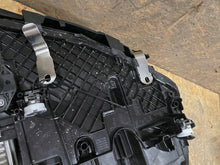 Laden Sie das Bild in den Galerie-Viewer, Frontscheinwerfer BMW 5 G31 G30 5A388C7 5A388C8 Full LED Ein Satz Headlight SCH6207241382hp