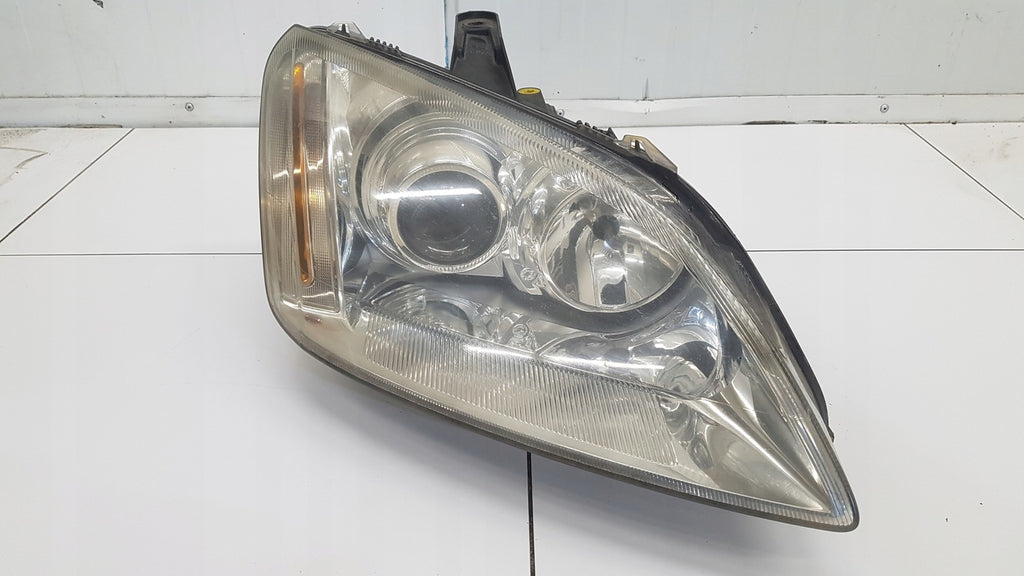 Frontscheinwerfer Ford Focus C-Max 3M51-13005-EH 5DV008290-00 Rechts Headlight