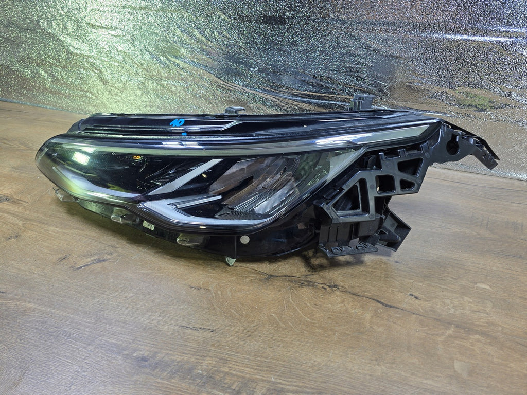 Frontscheinwerfer VW Golf VIII 5H1941005C LED Ein Stück (Rechts oder Links) SCH9066861335sg