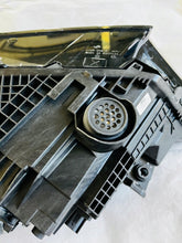 Laden Sie das Bild in den Galerie-Viewer, Frontscheinwerfer Audi Q7 4M0941040C LED Rechts Scheinwerfer Headlight SCH8839422925ut