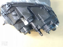 Laden Sie das Bild in den Galerie-Viewer, Frontscheinwerfer Dacia Duster 260609367R LED Links Scheinwerfer Headlight SCH7250199072ei