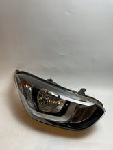 Load image into Gallery viewer, Frontscheinwerfer Hyundai I20 92102-4P500 Rechts Scheinwerfer Headlight