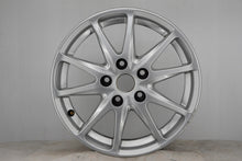 Load image into Gallery viewer, 1x Alufelge 16 Zoll 6.5" 5x114.3 40ET Glanz Silber KE409-3Z110 Nissan Juke FEL9709897417wz