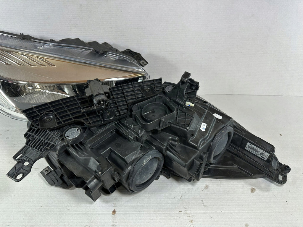 Frontscheinwerfer Ford Kuga GV41-13W030-AJ GV41-13W029-AJ Rechts oder Links SCH3123026304wm