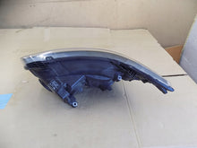 Laden Sie das Bild in den Galerie-Viewer, Frontscheinwerfer Ford Transit GK31-13W029-BC Rechts Scheinwerfer Headlight