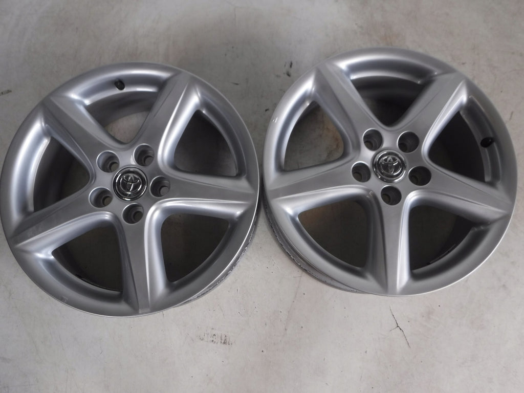 1x Alufelge 16 Zoll 7.0" 5x114.3 45ET Glanz Silber 17-7J-ET45 Toyota Avensis FEL5404180664wr