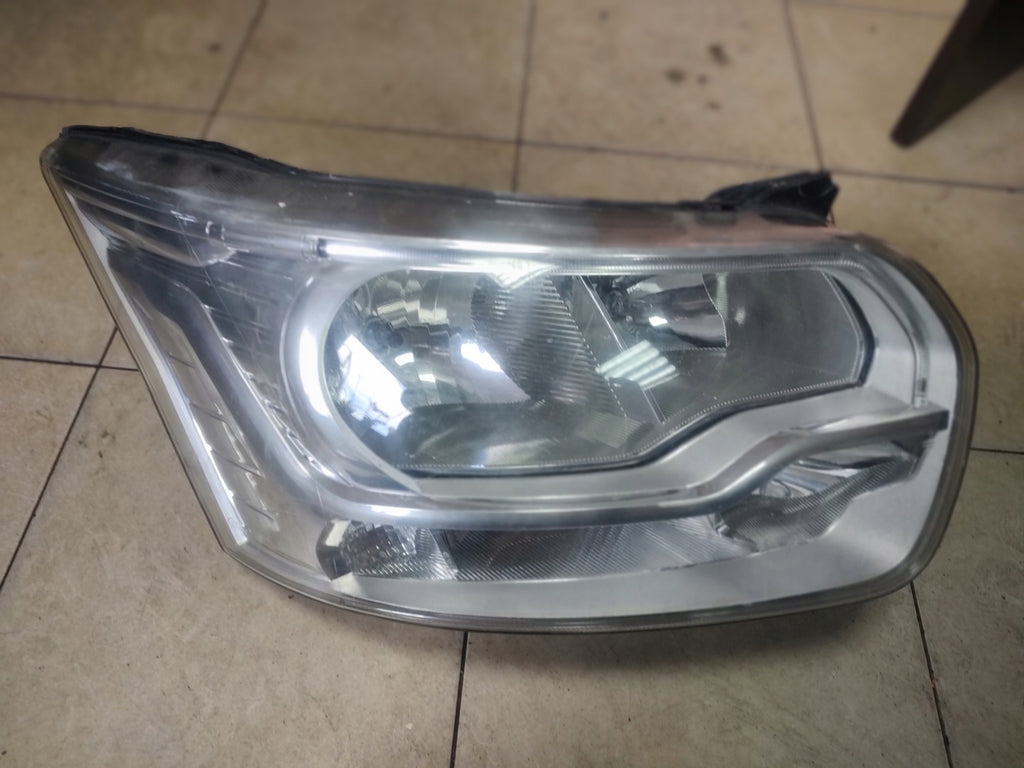 Frontscheinwerfer Ford Transit BK3113D152BF Rechts Scheinwerfer Headlight SCH3948850521jh
