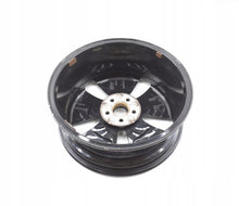 Laden Sie das Bild in den Galerie-Viewer, 1x Alufelge 17 Zoll 6.5" 5x100 39ET Glanz Silber 2GM601025E VW T-Cross Rim Wheel FEL5732799551mg
