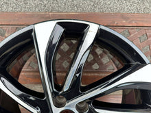 Load image into Gallery viewer, 1x Alufelge 18 Zoll 52083622 Fiat Tipo Rim Wheel FEL5355495723il