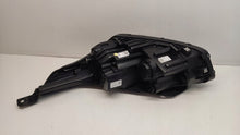 Laden Sie das Bild in den Galerie-Viewer, Frontscheinwerfer Kia Ceed 92102-J7500 LED Rechts Scheinwerfer Headlight