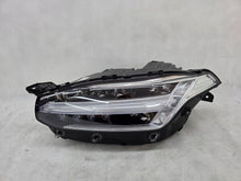 Laden Sie das Bild in den Galerie-Viewer, Frontscheinwerfer Volvo Xc90 II 32404715 Full LED Links Scheinwerfer Headlight