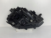 Laden Sie das Bild in den Galerie-Viewer, Frontscheinwerfer VW Passat B8 3G1941035L LED Links Scheinwerfer Headlight SCH9293189561xt