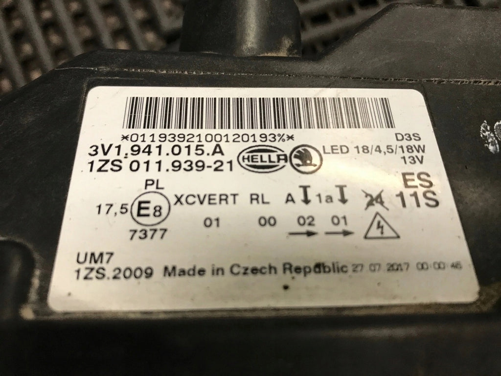 Frontscheinwerfer Skoda Superb III 3V1941015 Xenon Links Scheinwerfer Headlight