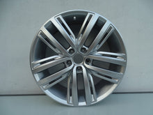 Load image into Gallery viewer, 1x Alufelge 19 Zoll 7.0" 5x112 43ET Glanz Silber 5NA601025F VW Tiguan Sharan FEL4556411527ea