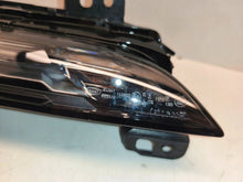 Laden Sie das Bild in den Galerie-Viewer, Frontscheinwerfer BMW 7 9879936-14 Rechts Scheinwerfer Headlight SCH5222507415jv