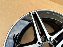 Laden Sie das Bild in den Galerie-Viewer, 1x Alufelge 18 Zoll 8.5&quot; 5x112 52ET A2064016600 Mercedes-Benz W206 Rim Wheel