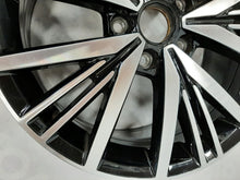 Load image into Gallery viewer, 1x Alufelge 17 Zoll 7.0" 5x112 43ET Glanz Schwarz 5C0601025BQ VW Beetle FEL1188598762wv