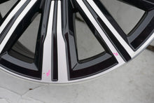 Laden Sie das Bild in den Galerie-Viewer, 1x Alufelge 18 Zoll 7.5" 5x112 25ET Glanz Schwarz 6883524 BMW G20 Rim Wheel FEL5267398791ug
