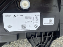 Laden Sie das Bild in den Galerie-Viewer, Frontscheinwerfer BMW 5A64424 Rechts Scheinwerfer Headlight SCH3701131946rb