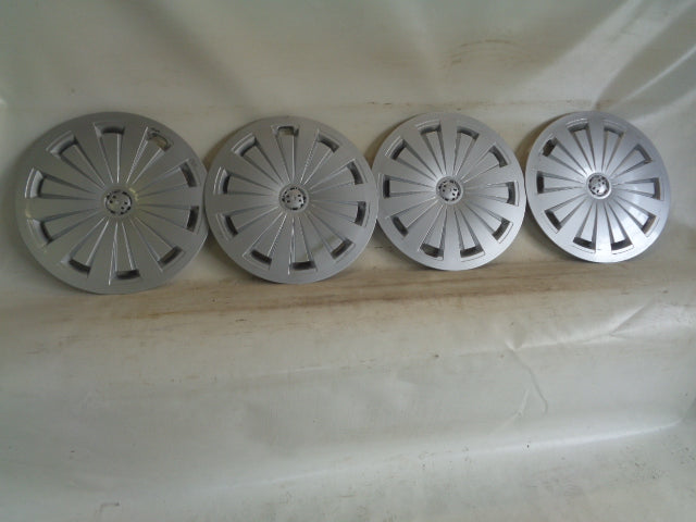 4x Alufelge 16 Zoll 7.0" 5x112 35ET Glanz Silber 8W0601025 Audi A4 B9 Rim Wheel