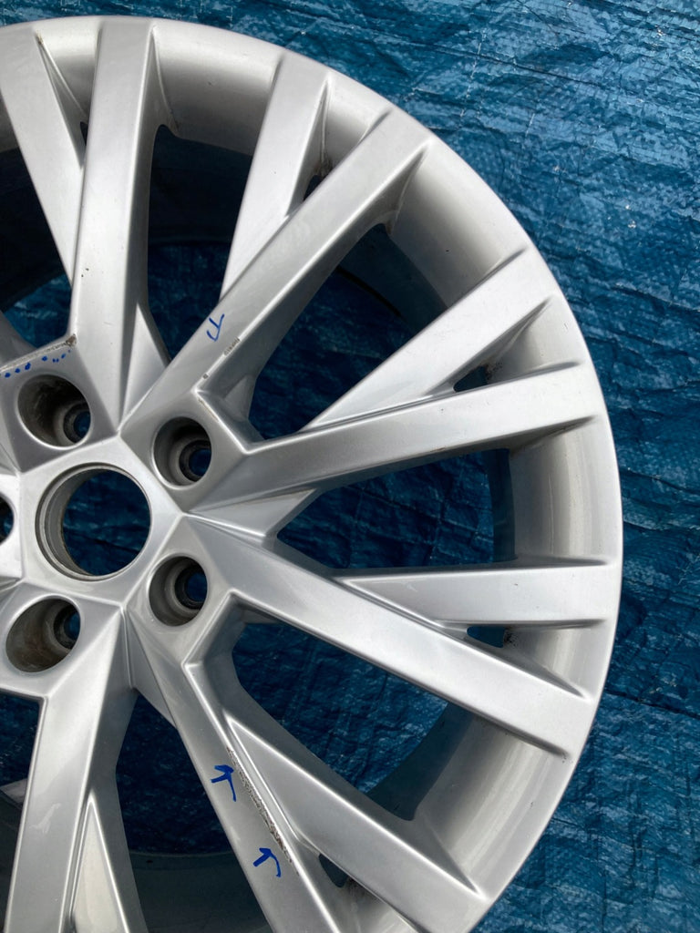1x Alufelge 18 Zoll 8.0" 5x112 44ET Glanz Silber 3V0601025AN Skoda Superb Iii FEL9003950764ft