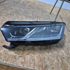 Frontscheinwerfer Skoda Octavia IV 5E4941015A Links Scheinwerfer Headlight SCH9505105558zg