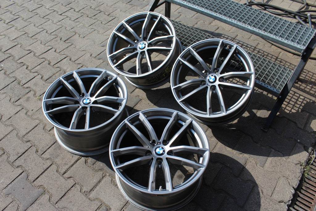 4x Alufelge 18 Zoll 8.0" 5x112 30ET Glanz Graphit 7855081 BMW 5 G31 G30 Mg FEL5867328540yx